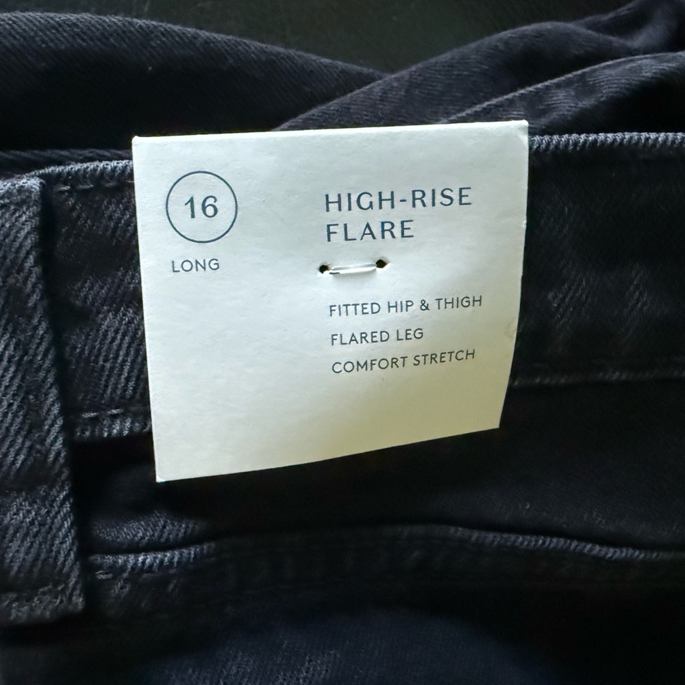 Universal Thread High Rise Jeans - Black - Picture 2 of 3